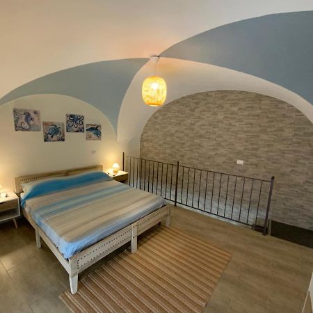Nuovissimo Appartamento Indipendente Al Centro !! Catania Eksteriør bilde