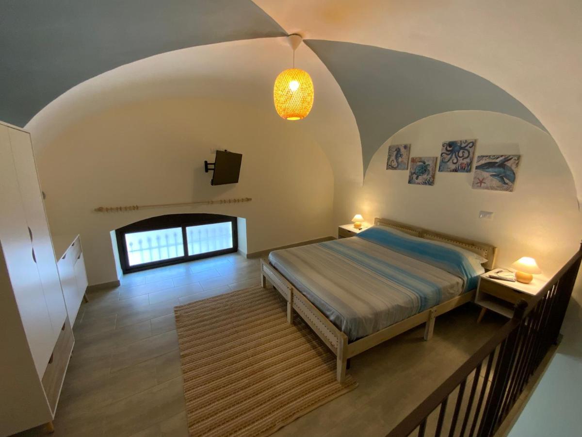 Nuovissimo Appartamento Indipendente Al Centro !! Catania Eksteriør bilde